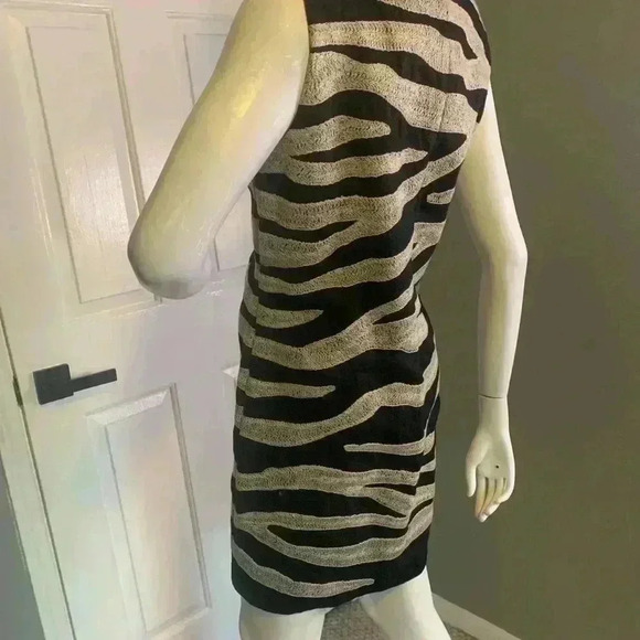 Michael Kors sleeveless 100% linen print zebra dress size 8 Black Beige. #301 - Picture 7 of 12